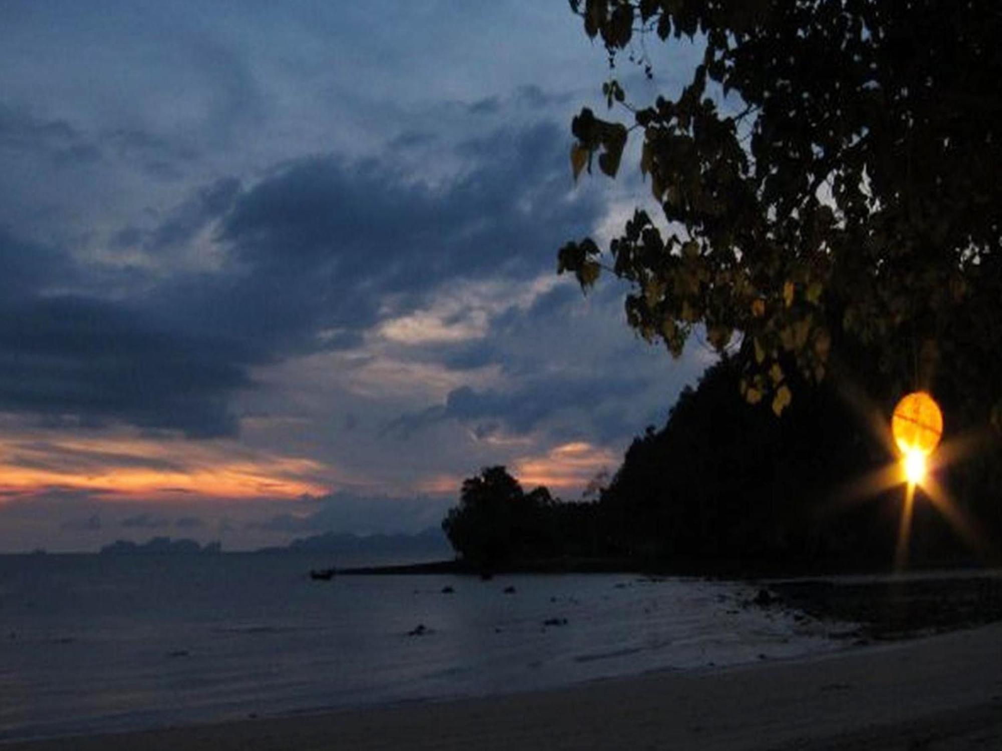 Room In Bungalow - Breathtaking Cottage Of Koh Pu Koh Jum Exterior foto
